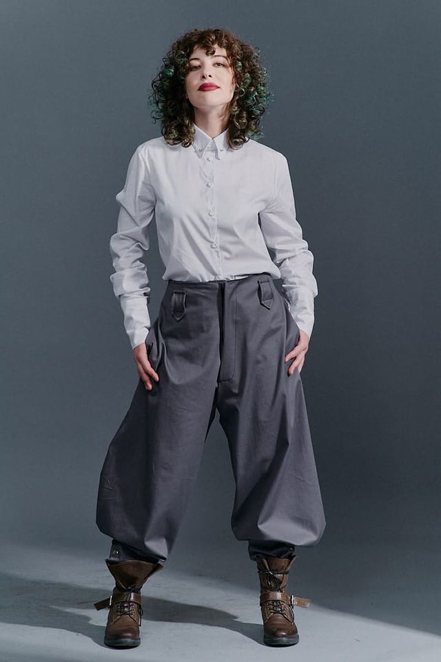 women's trousers,